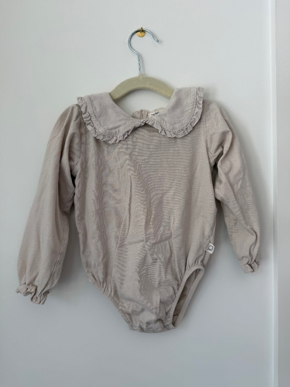 Cozmo Ruffle Coller Bodysuit | Stone/Beige